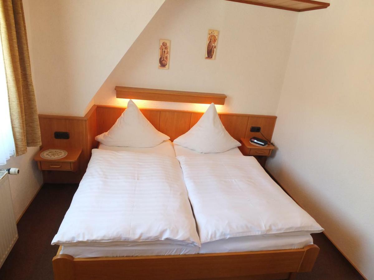 Pension Milberg Assmannshausen Ruedesheim am Rhein Exterior photo